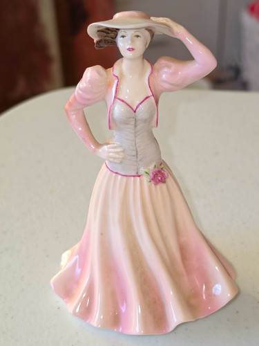 Coalport ladies fashion - coalport, of