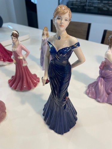 Coalport figurine hilary - coalport, 'hilary
