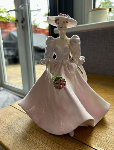 Coalport ladies fashion - ladies, of