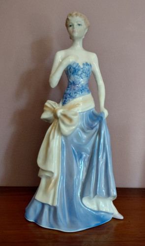 Coalport ladies fashion - ladies,