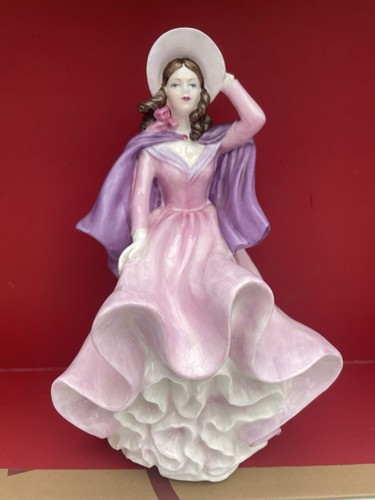 Vintage coalport figurine - vintage,
