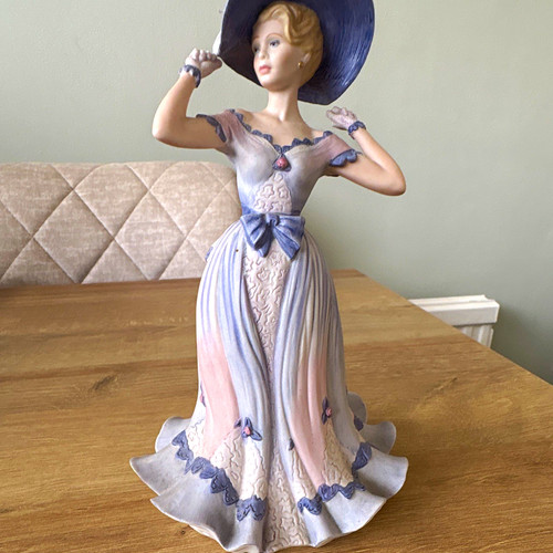 Coalport the age - age, elegance