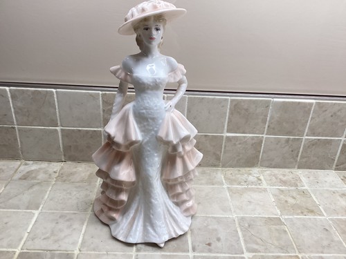 Lovely coalport fine china - lovely,